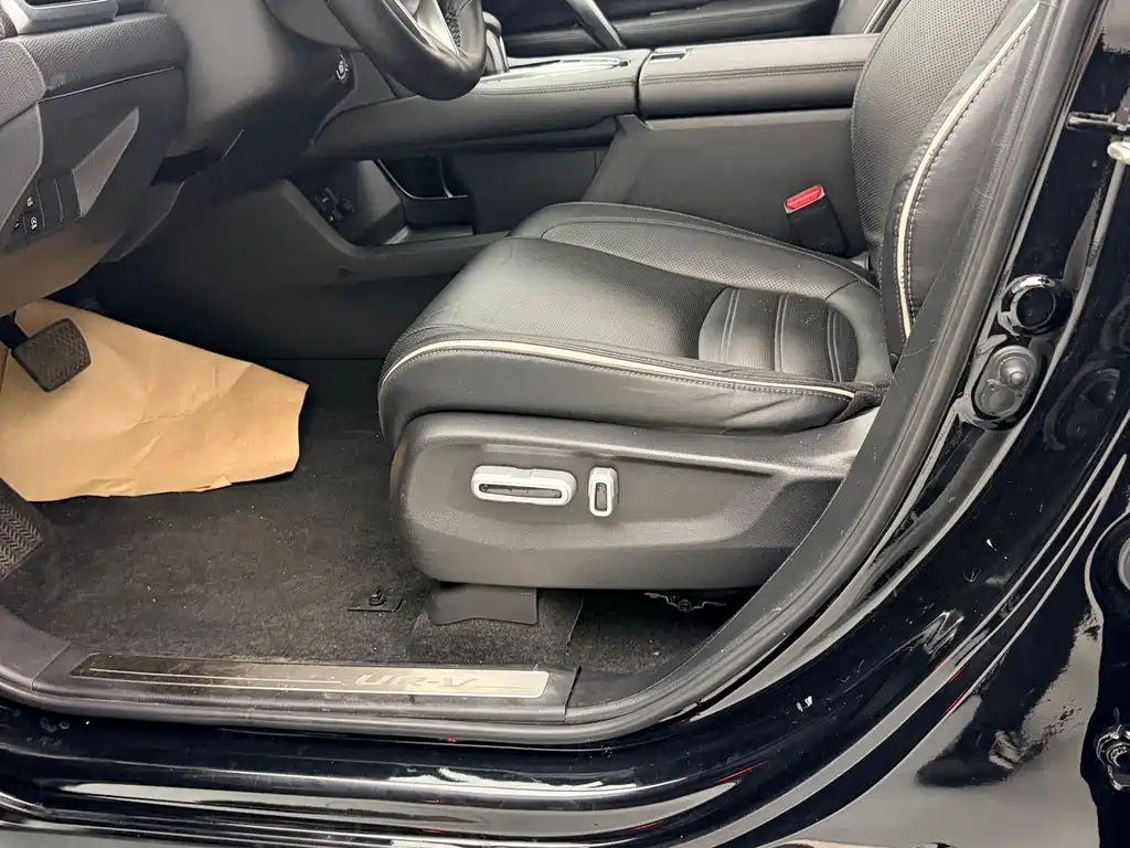 Honda UR-V 2018 — фото 28