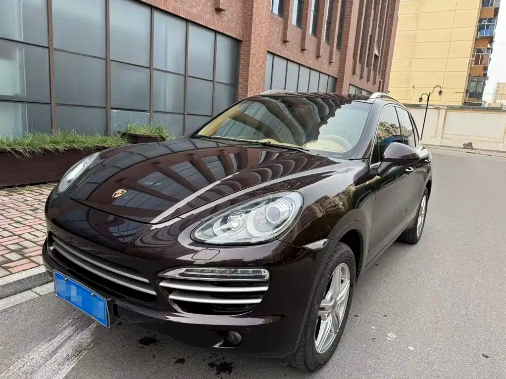 Porsche Cayenne 2014