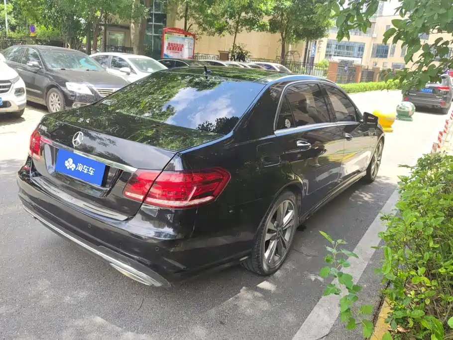 Mercedes-Benz E-Class 2016