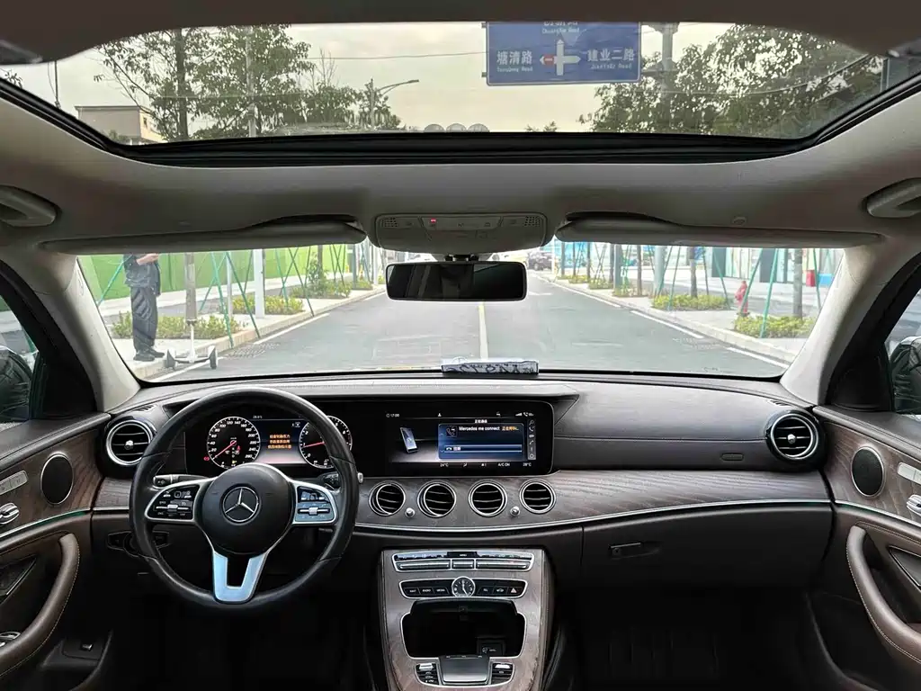 Mercedes-Benz E-Class 2019