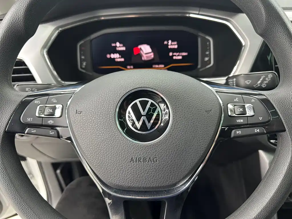 Volkswagen T-Cross 2022 — фото 13