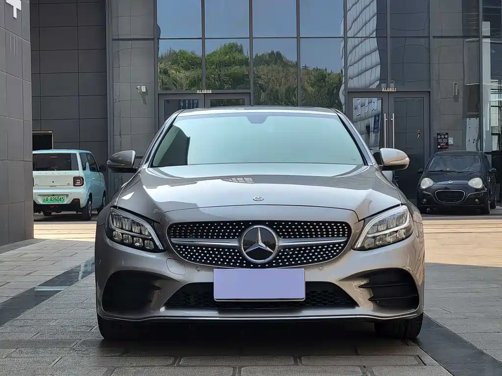 Mercedes-Benz C-Class 2019 — фото 2