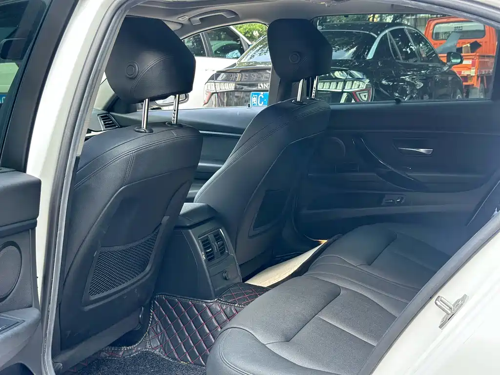 BMW 3 Series 2018