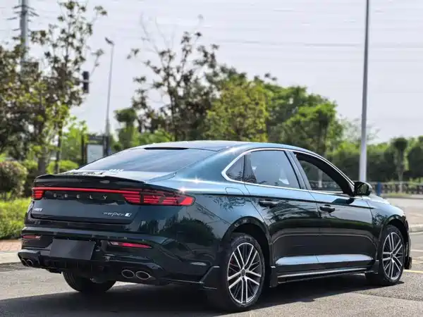 Geely Xingrui 2022