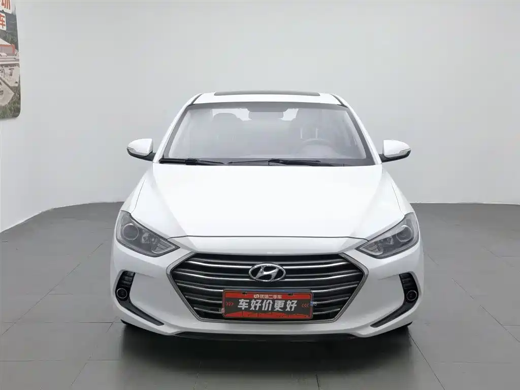 Hyundai Elantra 2017