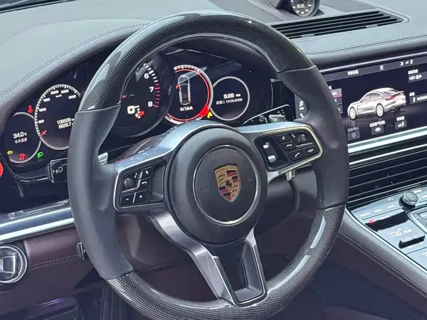 Porsche Panamera 2020