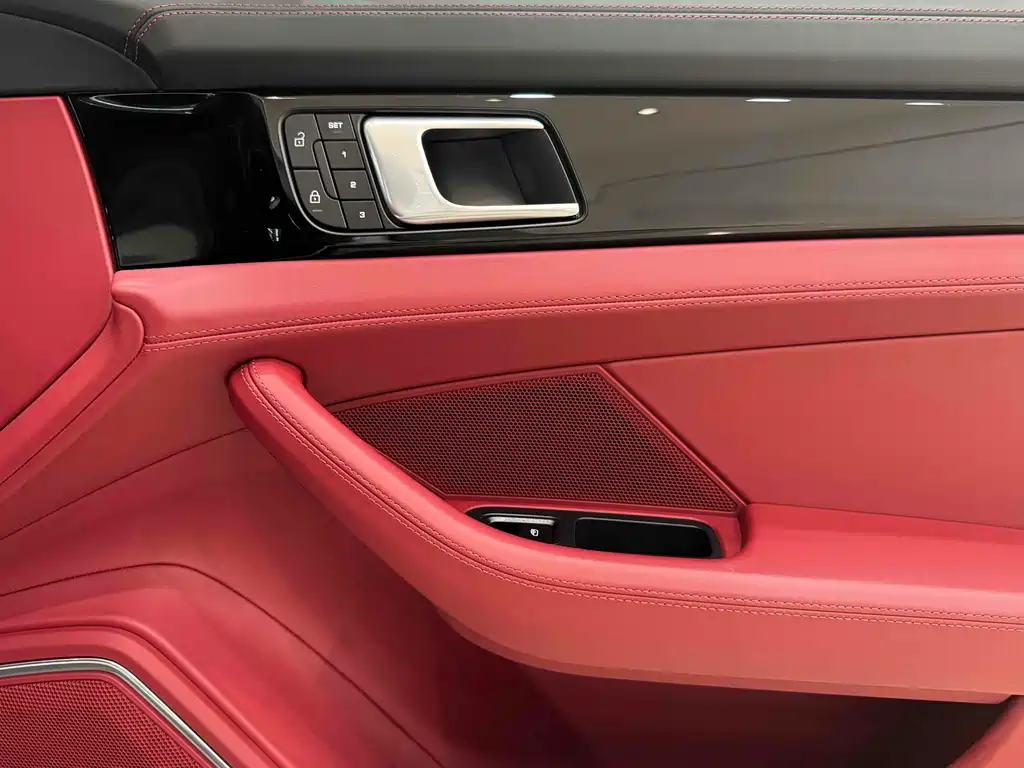 Porsche Panamera 2022 — фото 10