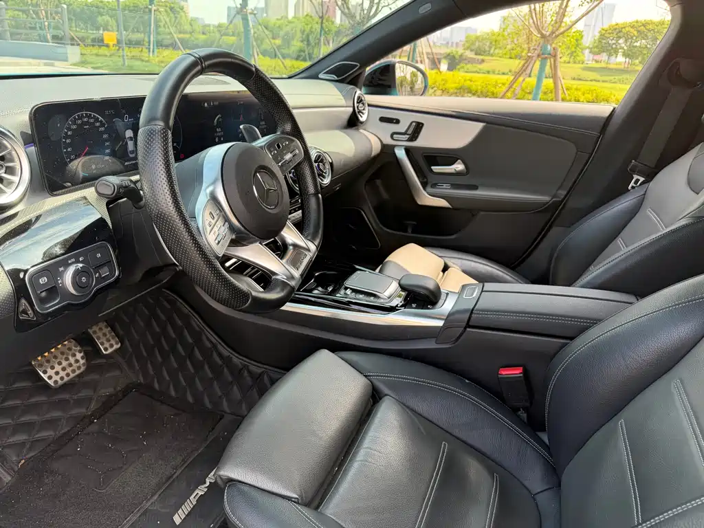 Mercedes-Benz CLA AMG 2021 — фото 6