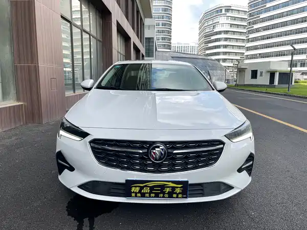 Buick Regal 2020