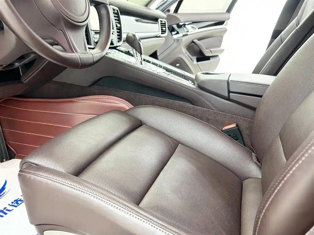 Porsche Panamera 2016 — фото 18