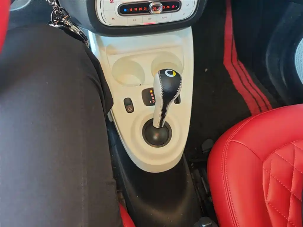 smart Forfour 2017 — фото 14