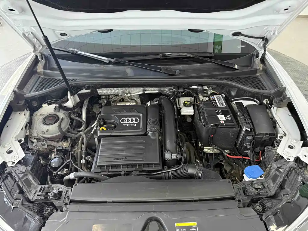 Audi Q3 2023 — фото 22