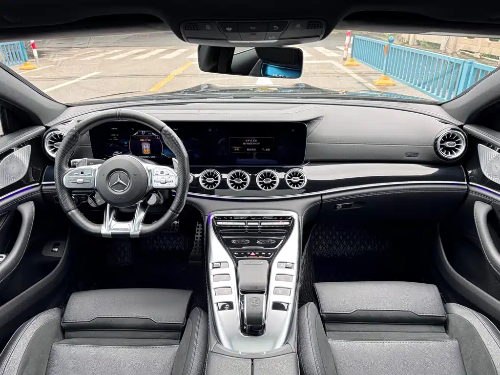 Mercedes-Benz AMG GT 2021 — фото 9