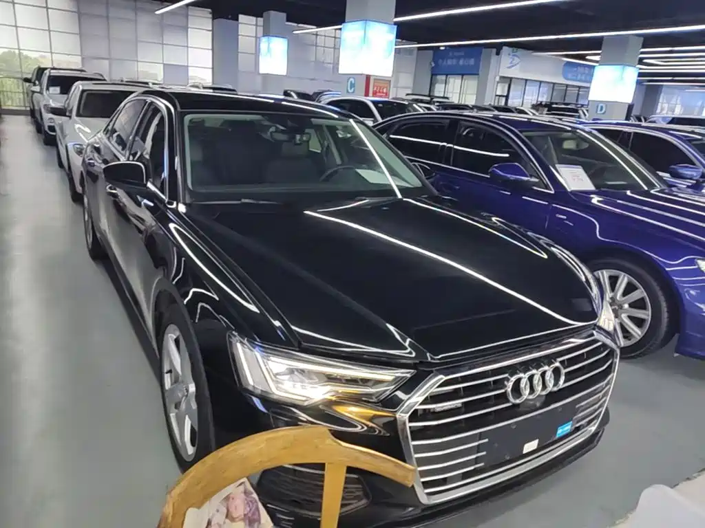 Audi A6L 2020