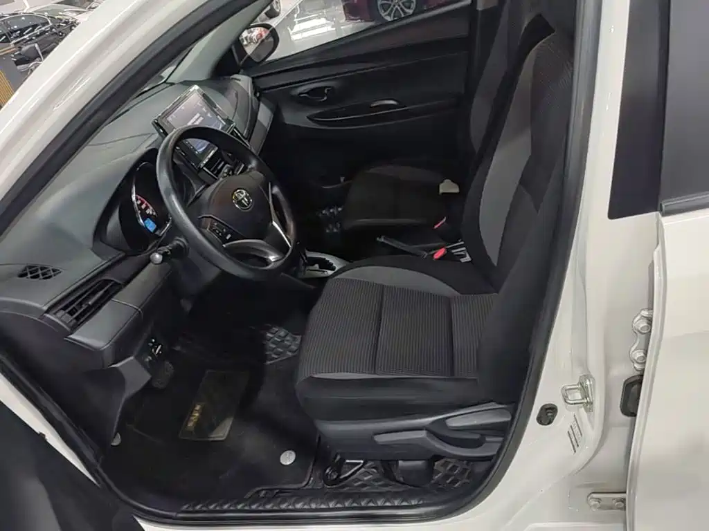 Toyota Vios FS 2023 — фото 15