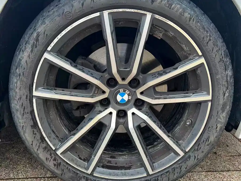 BMW 3 Series 2023 — фото 14