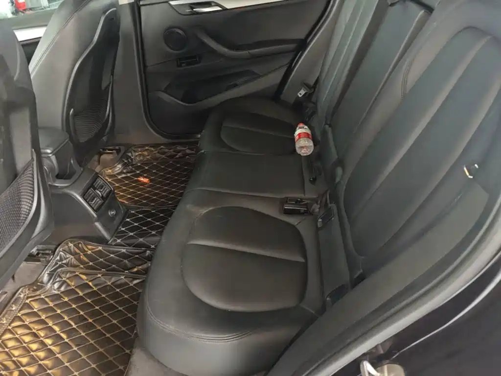 BMW X1 2017 — фото 17