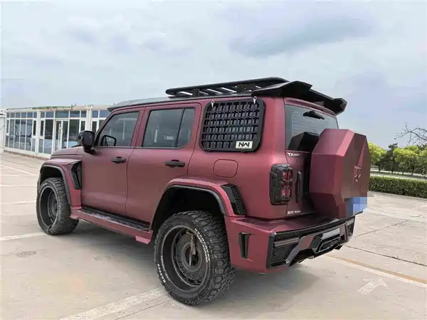 Tank 300 2023