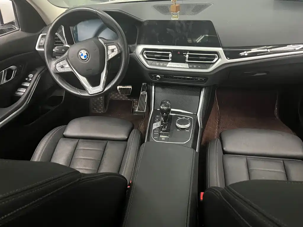 BMW 3 Series 2020 — фото 10