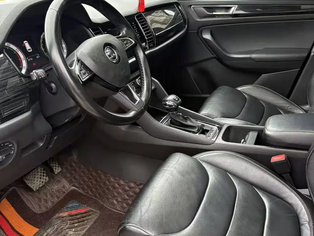 Skoda Kodiaq 2017 — фото 10