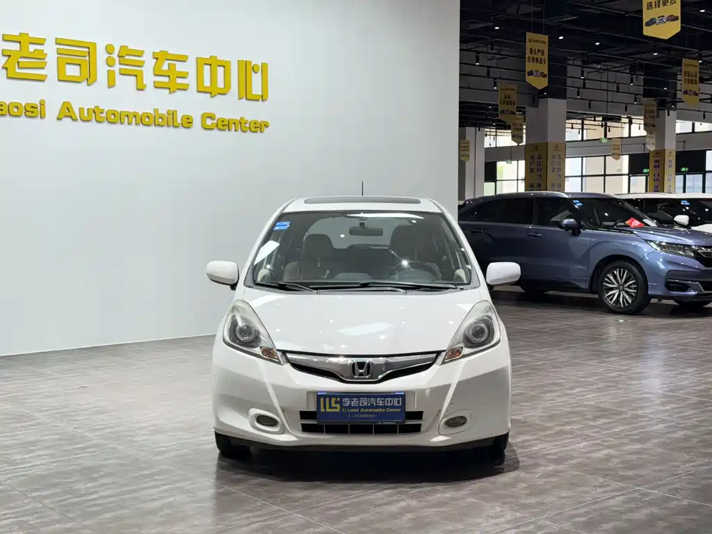 Honda Fit 2013 — фото 1