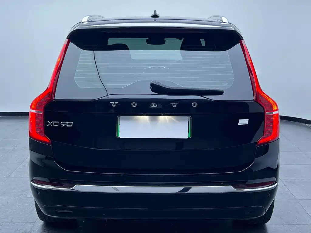 Volvo XC90 Plug-In Hybrid 2024 — фото 7