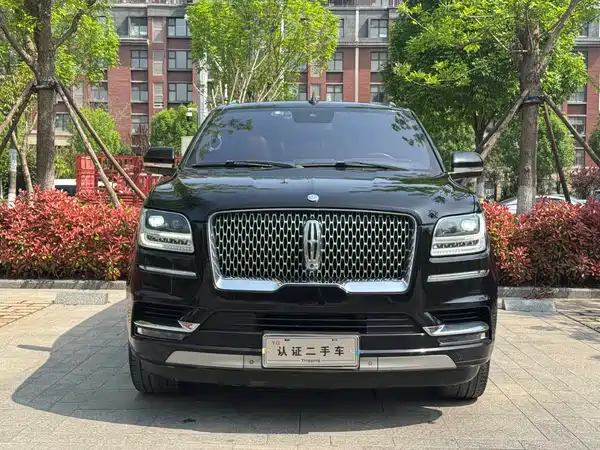 Lincoln Navigator 2020