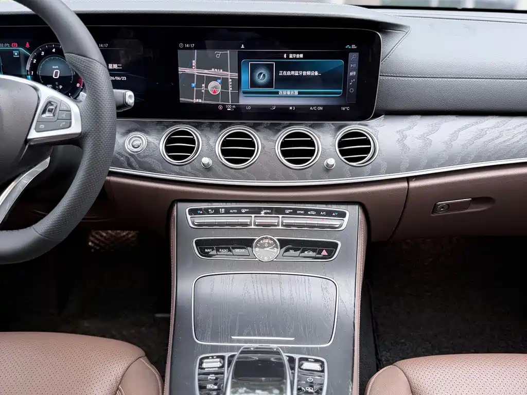 Mercedes-Benz E-Class 2018