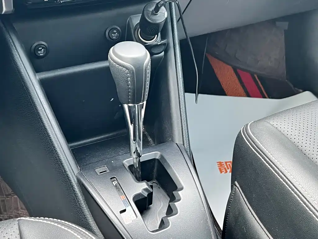 Toyota Yaris L 2022 — фото 14