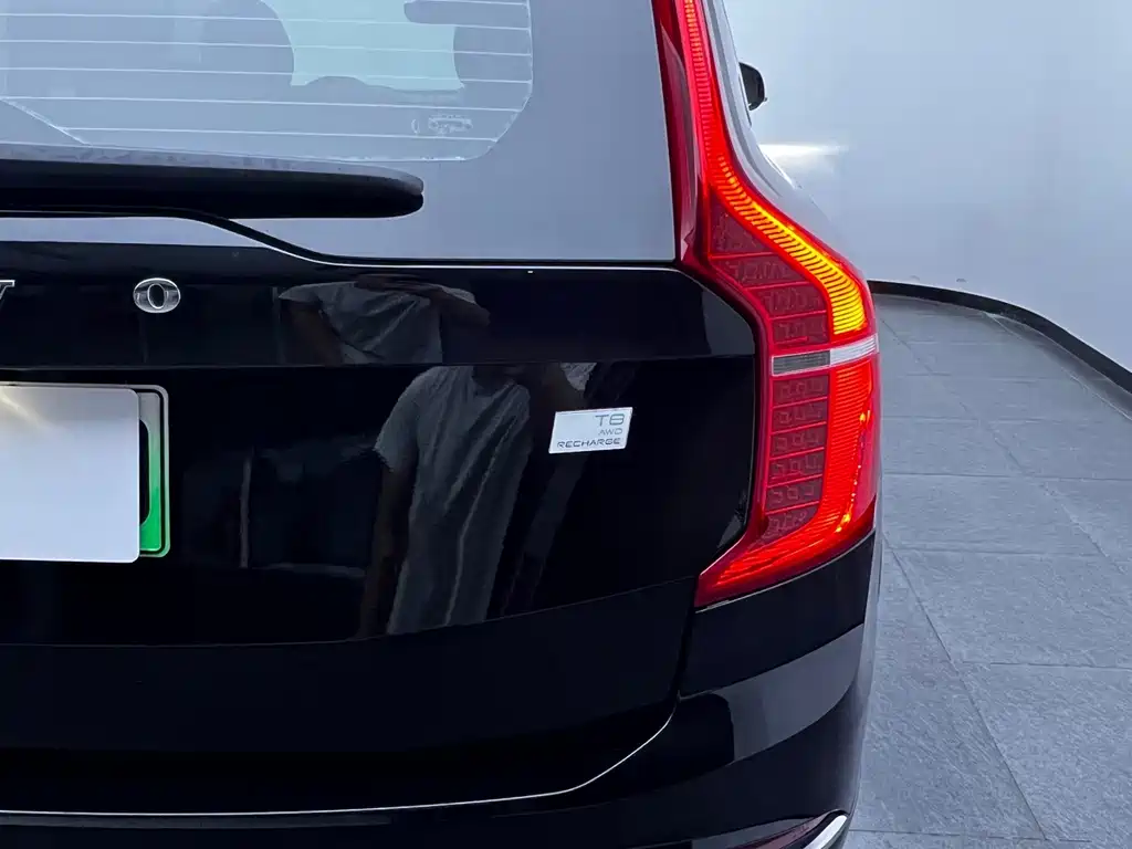 Volvo XC90 Plug-In Hybrid 2024 — фото 15