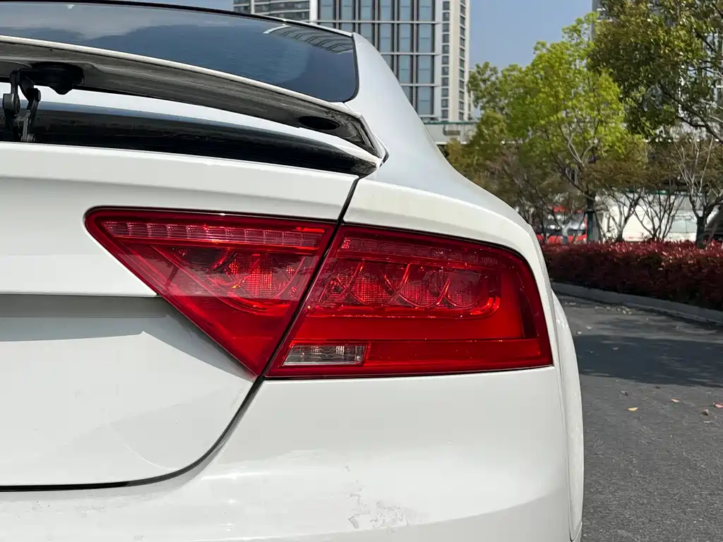 Audi A7 2014 — фото 18