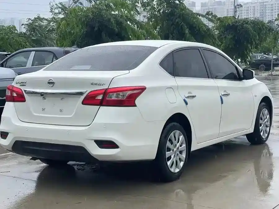 Nissan Sylphy 2022 — фото 16