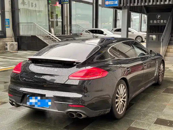 Porsche Panamera 2015