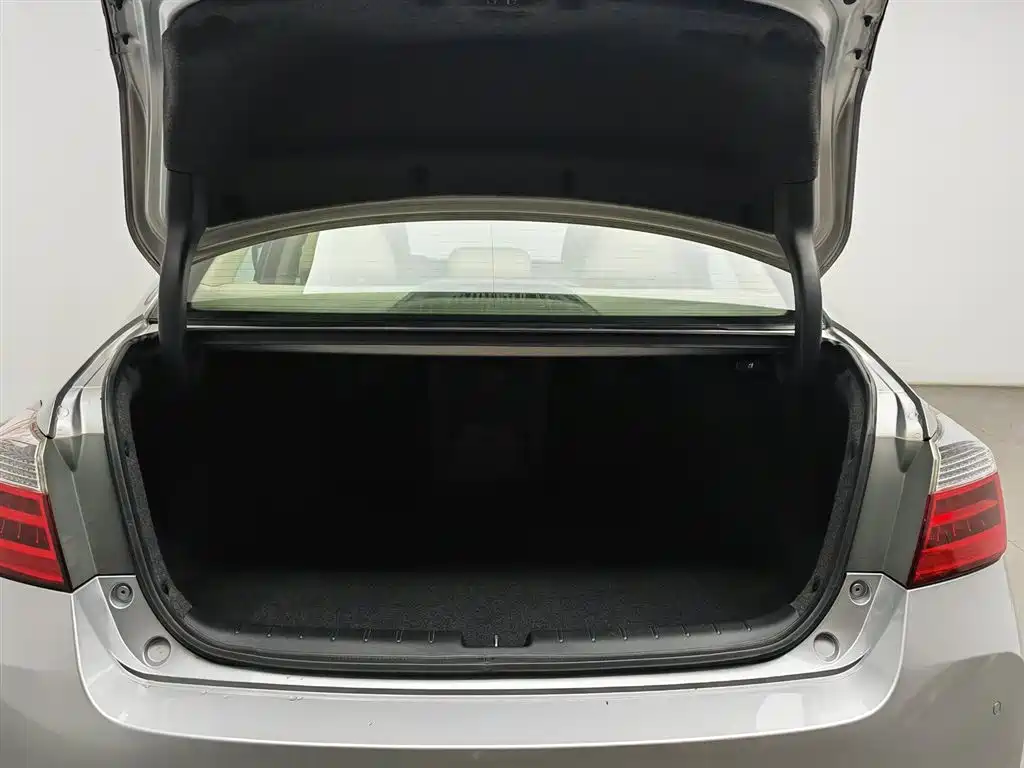 Honda Accord 2014 — фото 16