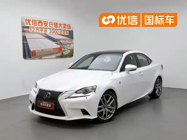 Lexus IS 2016