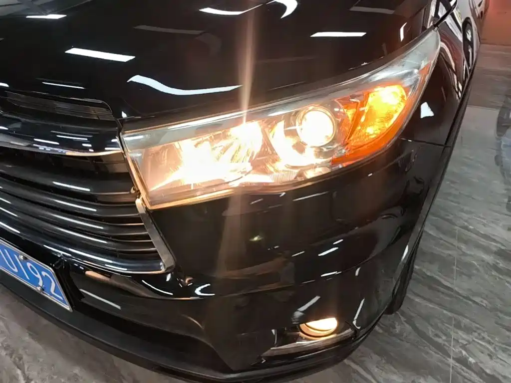 Toyota Highlander 2018 — фото 24