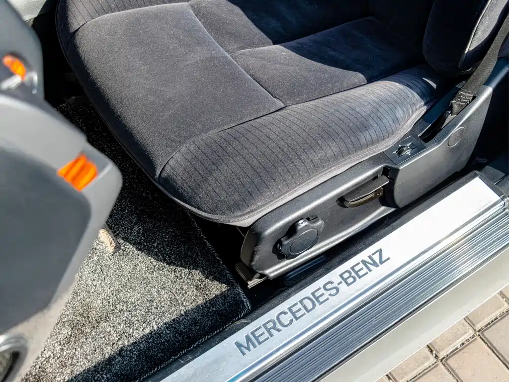 Mercedes-Benz S-Class 1993 — фото 15