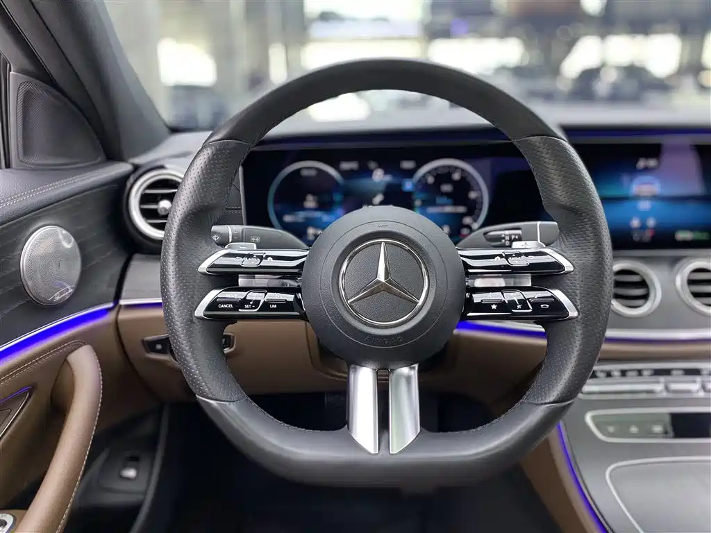 Mercedes-Benz E-Class 2020 — фото 6