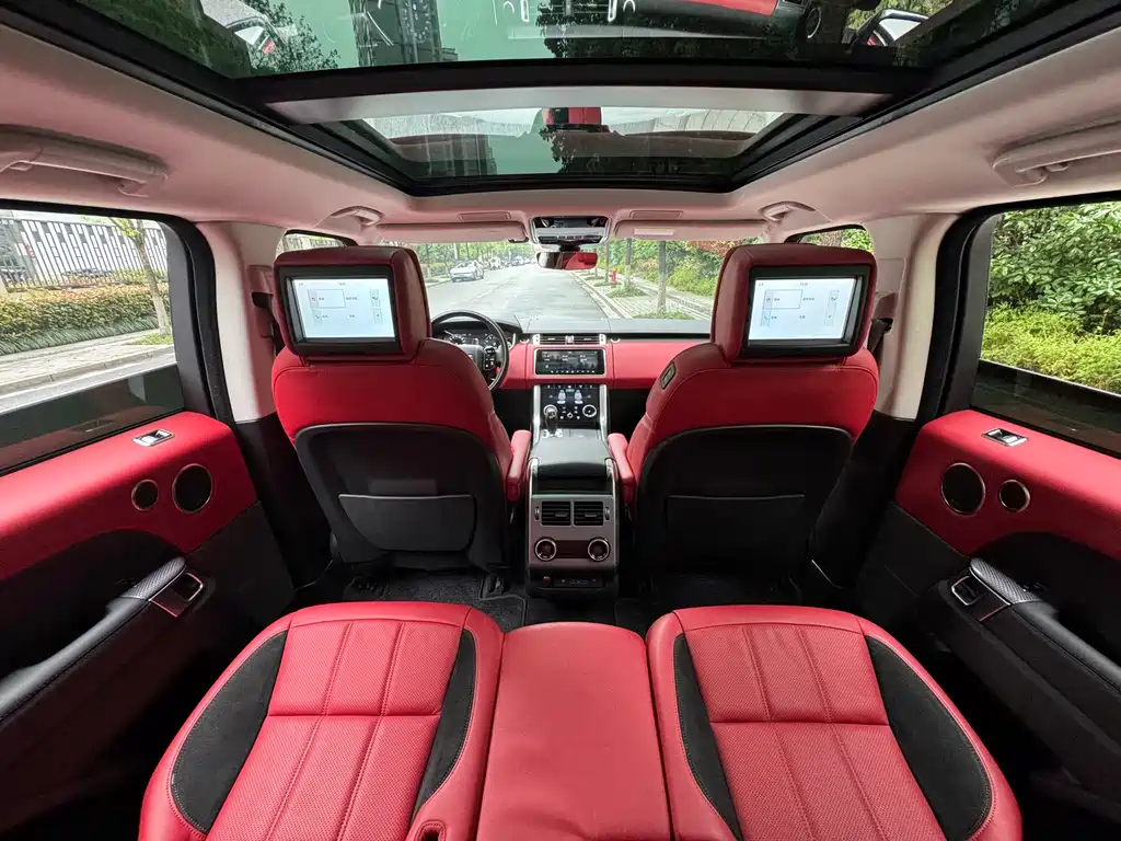 Land Rover Sport 2021 — фото 9