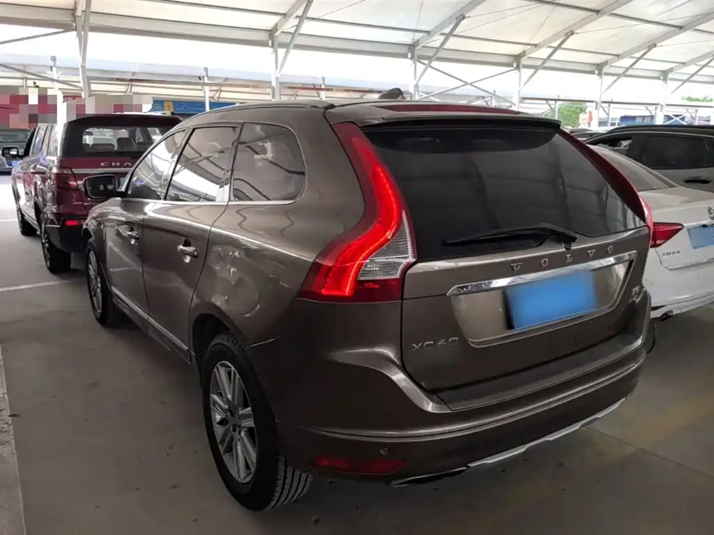 Volvo XC60 2015 — фото 5