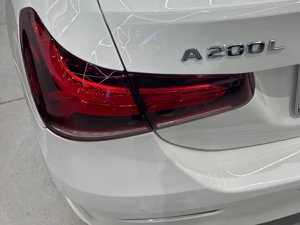 Mercedes-Benz A-Class 2021 — фото 11