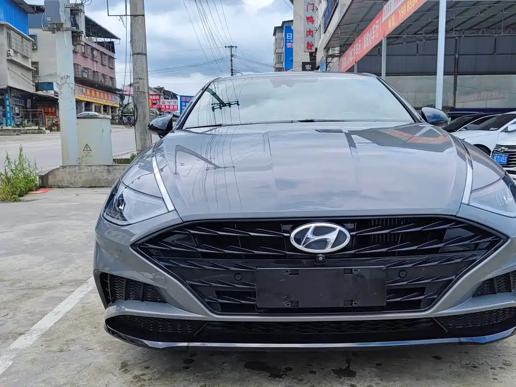 Hyundai Sonata 2021 — фото 1