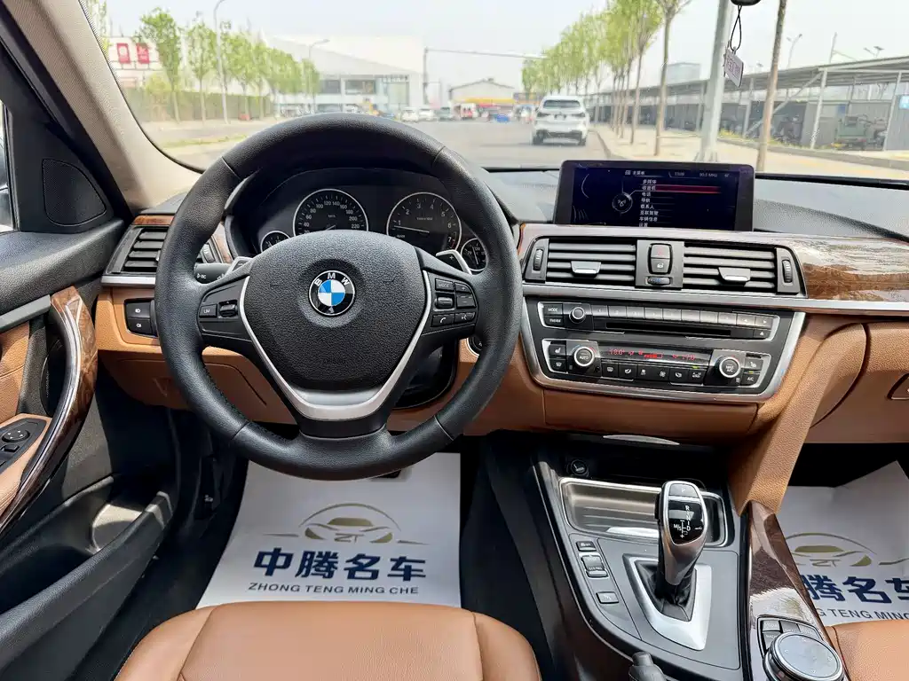 BMW 3 Series 2014 — фото 11