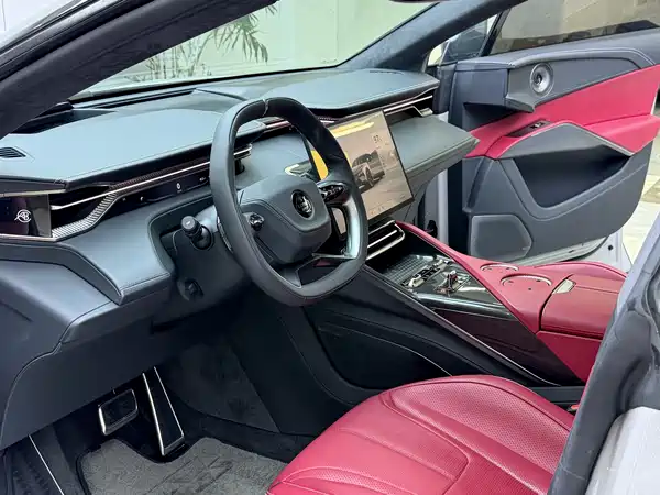 Lotus ELETRE 2023