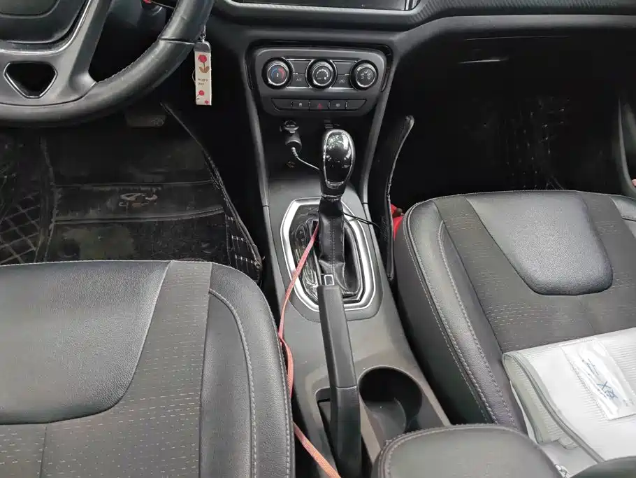 Chery Tiggo 3x 2019 — фото 16