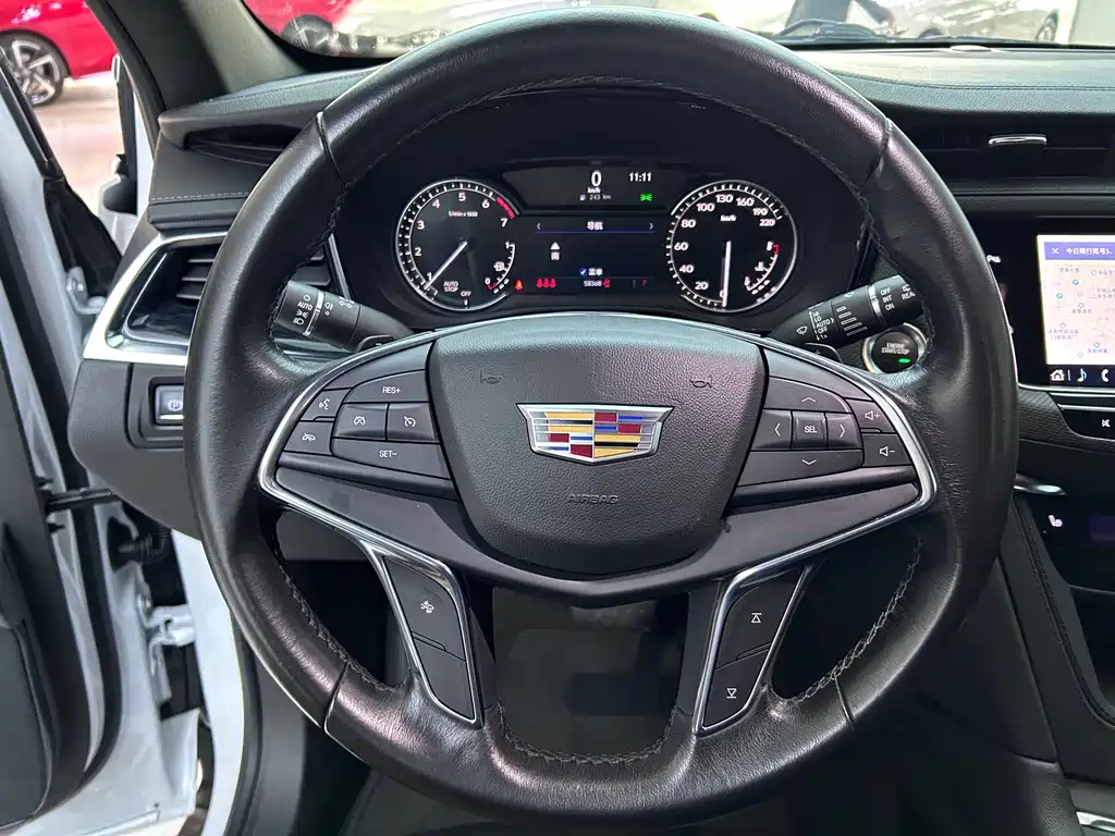 Cadillac XT5 2021 — фото 16