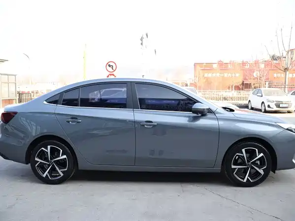 Roewe i5 2023