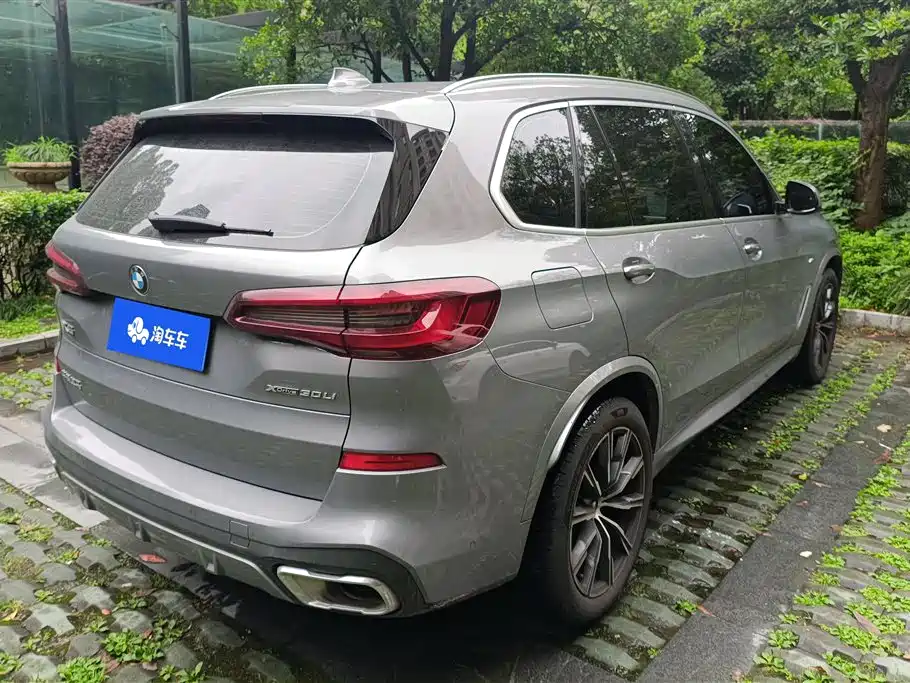 BMW X5 2023
