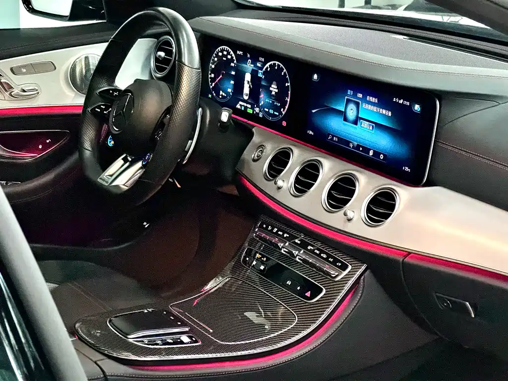 Mercedes-Benz E-Class AMG 2023 — фото 23