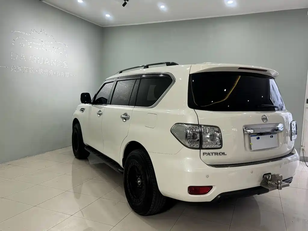 Nissan Patrol 2019 — фото 23